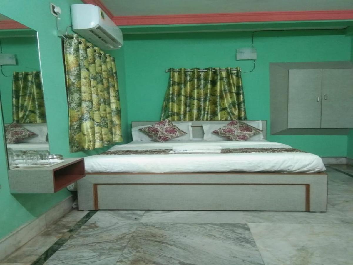Hotel O Palace Inn Near Acropolis Mall Jādabpur エクステリア 写真